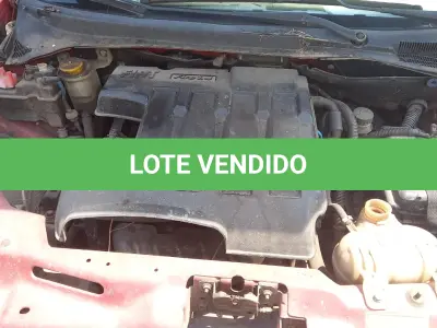 LOTE 012 - VEÍCULO FIAT PUNTO