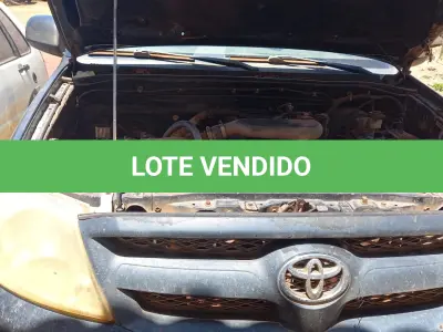 LOTE 011 - TOYOTA/HILLUX