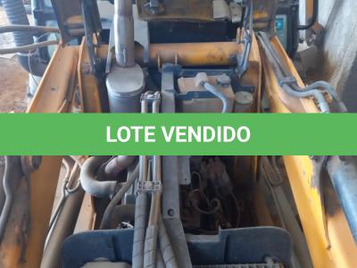 LOTE 032 - RETROESCAVADEIRA