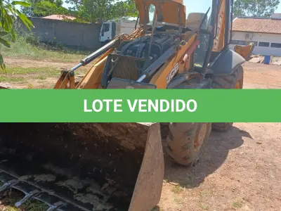 LOTE 005 - RETROESCAVADEIRA JCB