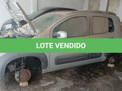 LOTE 002 - FIAT UNO WAY