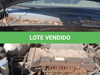 LOTE 002 - HYUNDAI TUCSON 2008