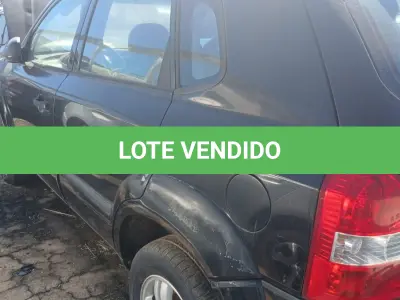 LOTE 002 - HYUNDAI TUCSON 2008