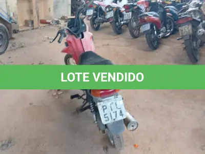 LOTE 010 - HONDA POP 100 2015