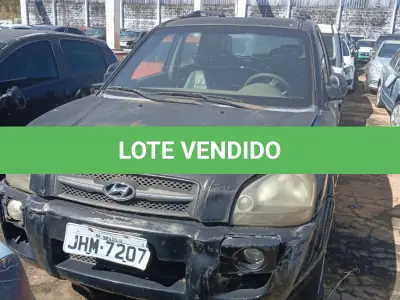 LOTE 002 - HYUNDAI TUCSON 2008
