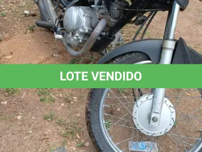 LOTE 005 - YAMAHA YBR 125 2013/2014