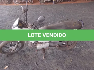 LOTE 007 - HONDA CG POP 100 2014/2015
