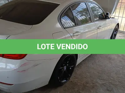 LOTE 008 - I BMW 320I ACTIVE FLEX