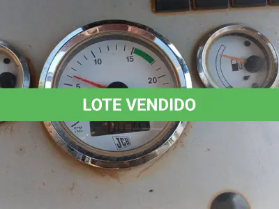 LOTE 005 - RETROESCAVADEIRA JCB