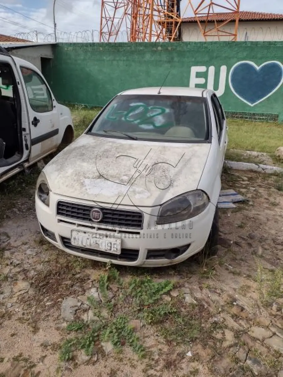 LOTE 002 - FIAT SIENA FLEX
