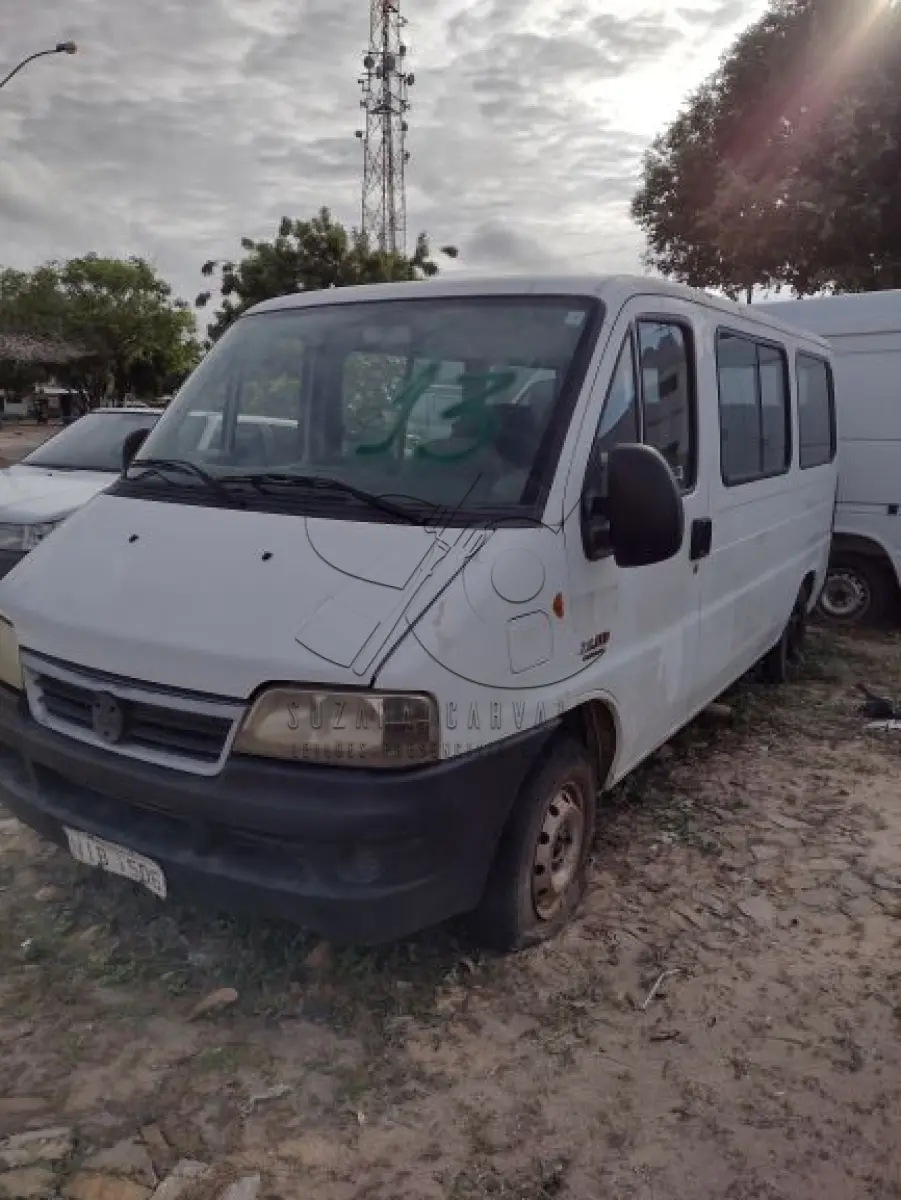 LOTE 013 - AMBULÂNCIA FIAT DUCATO