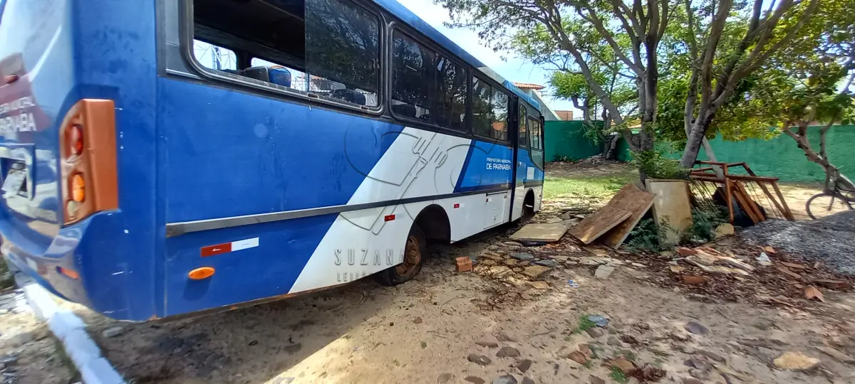 LOTE 020 - MICROÔNIBUS VW M. GRANMINI