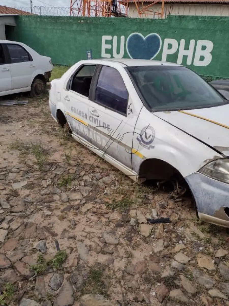 LOTE 001 - SUCATA FIAT SIENA FLEX