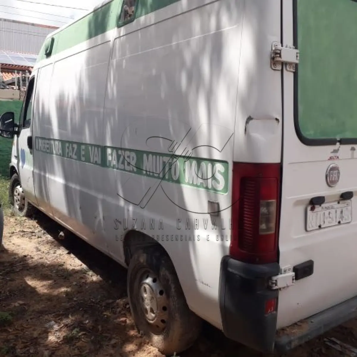 LOTE 015 - AMB. FIAT DUCATO MAXI CARGO