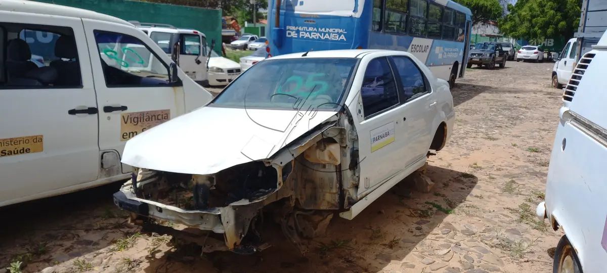 LOTE 005 - SUCATA FIAT SIENA FLEX