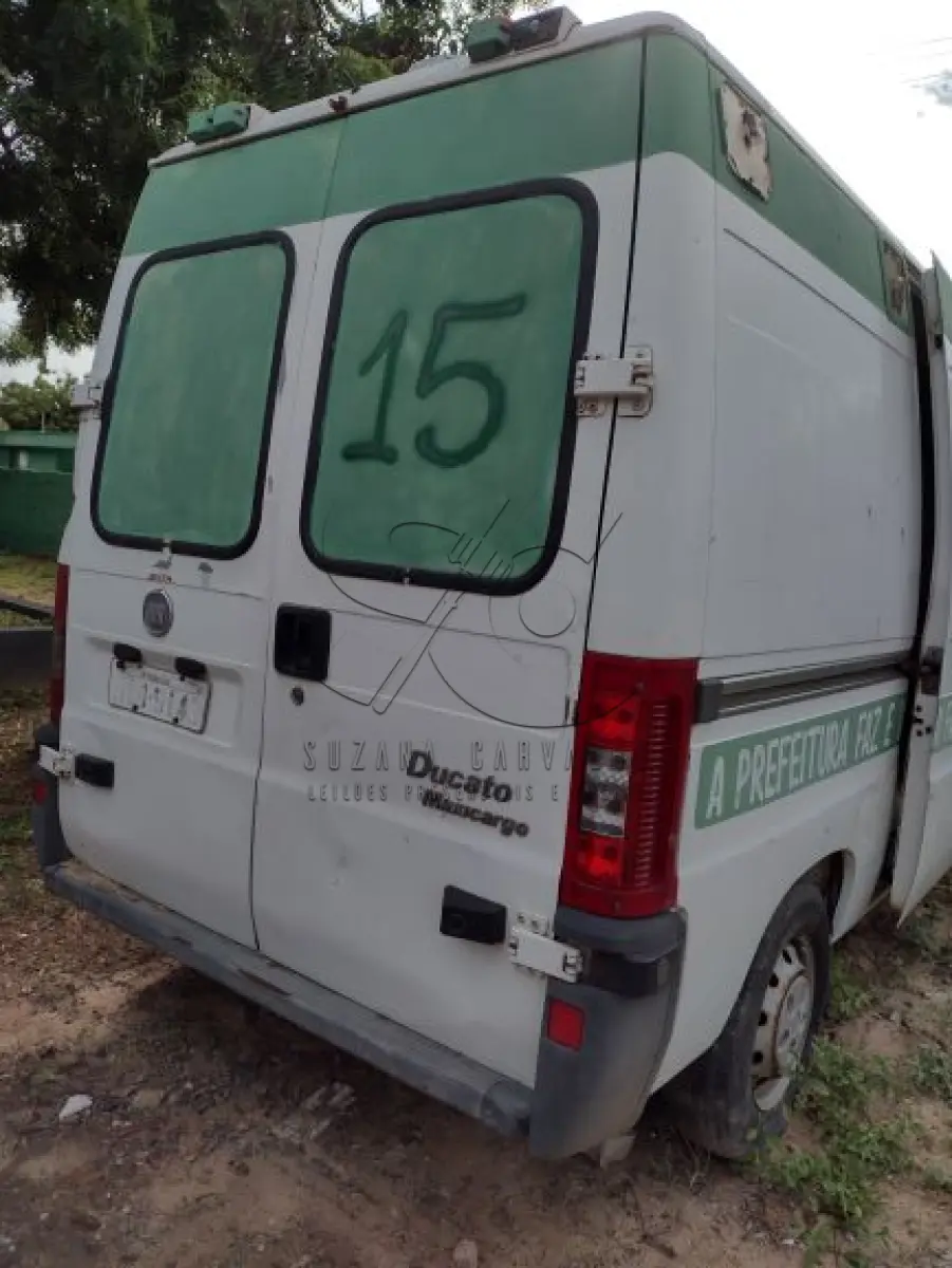LOTE 015 - AMB. FIAT DUCATO MAXI CARGO