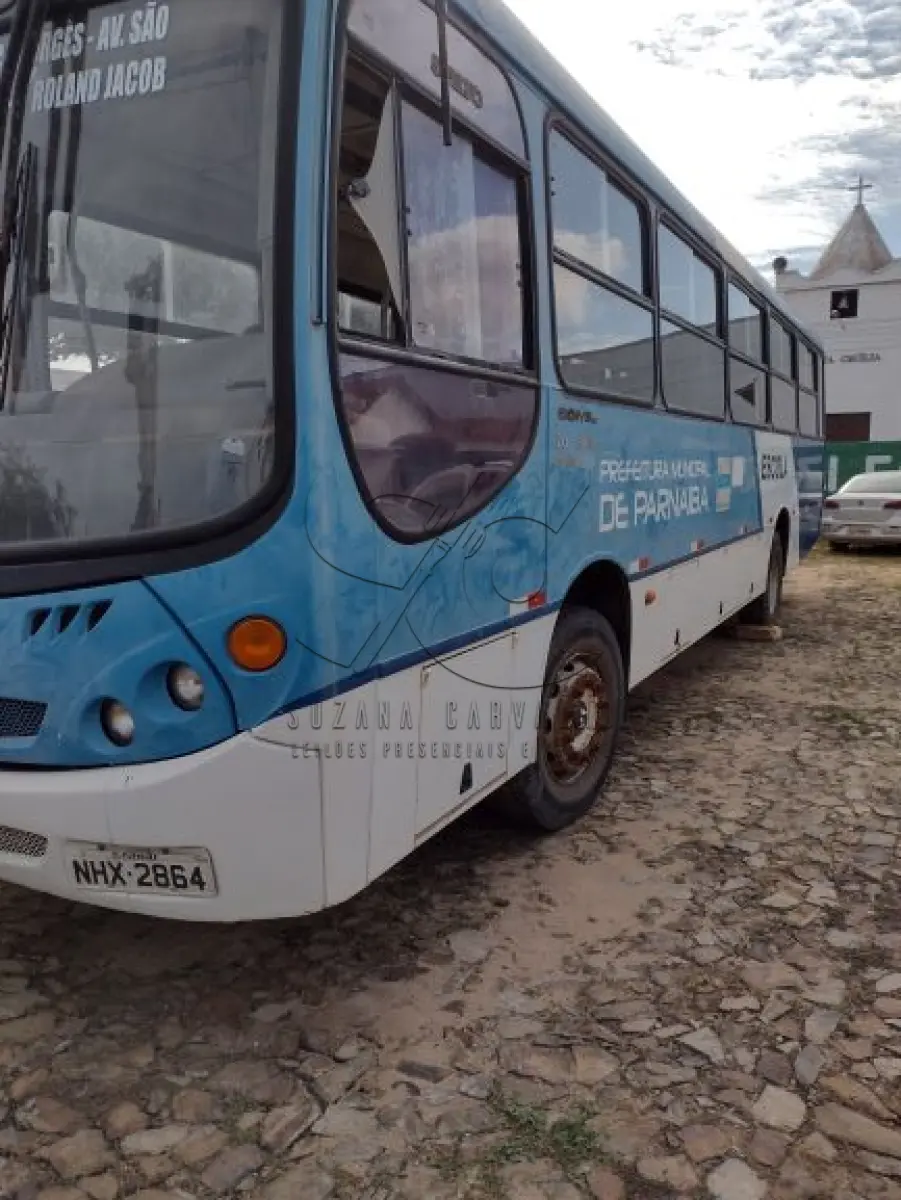 LOTE 019 - ÔNIBUS VW COMIL SVELTON