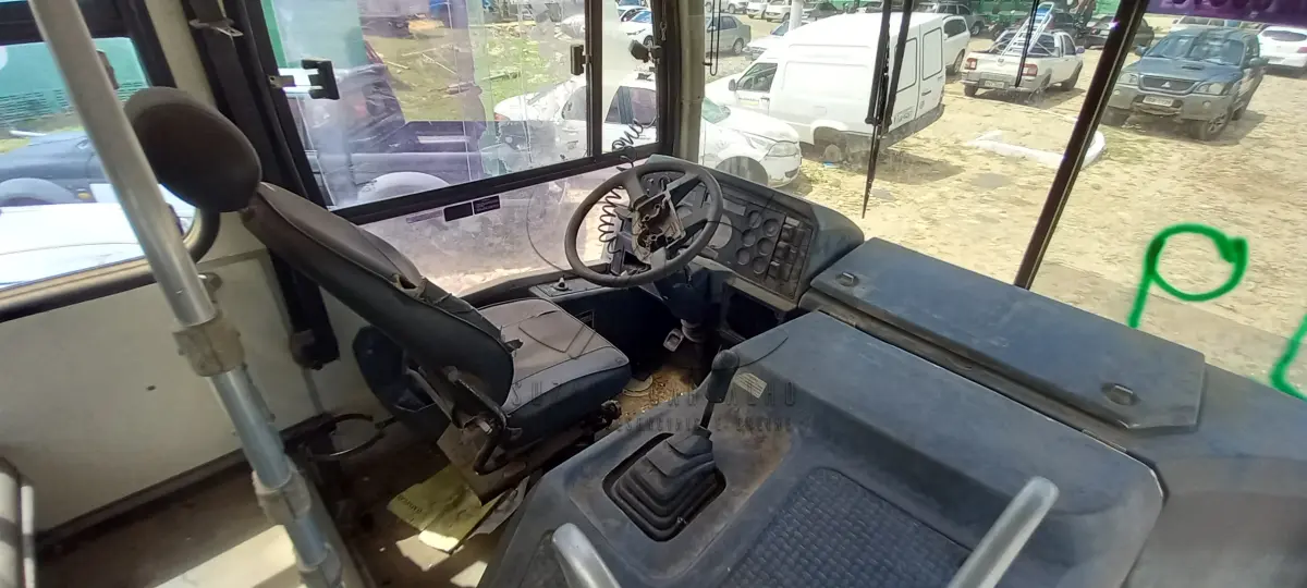 LOTE 019 - ÔNIBUS VW COMIL SVELTON