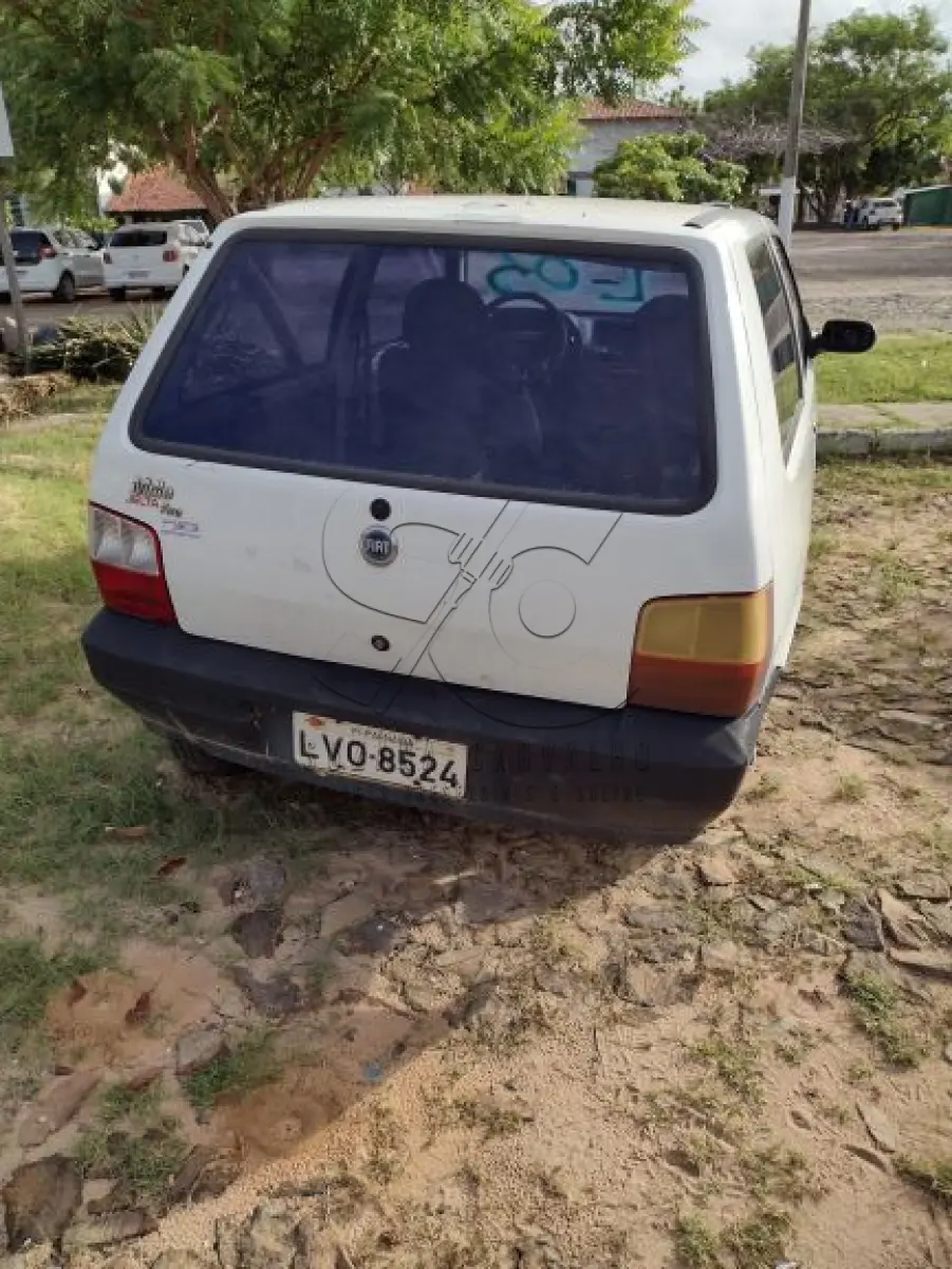 LOTE 003 - SUCATA FIAT UNO FLEX