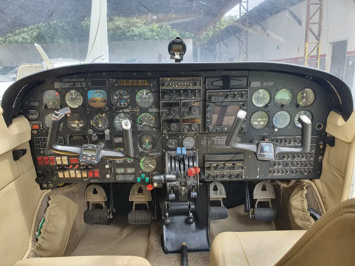 LOTE 005 - AERONAVE PT RUK EMB-810D