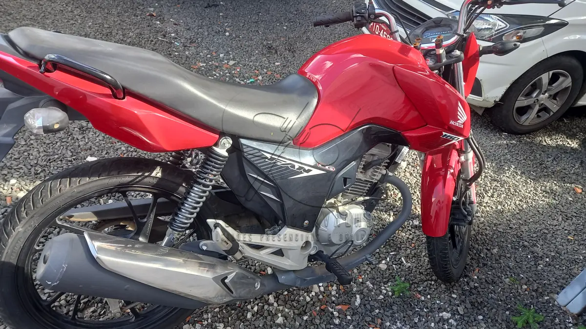 LOTE 007 - MOTO HONDA