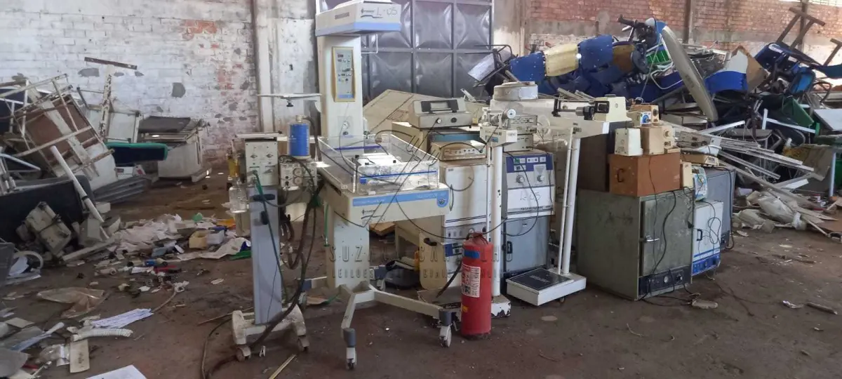 LOTE 005 - SUCATAS MATERIAL HOSPITALAR