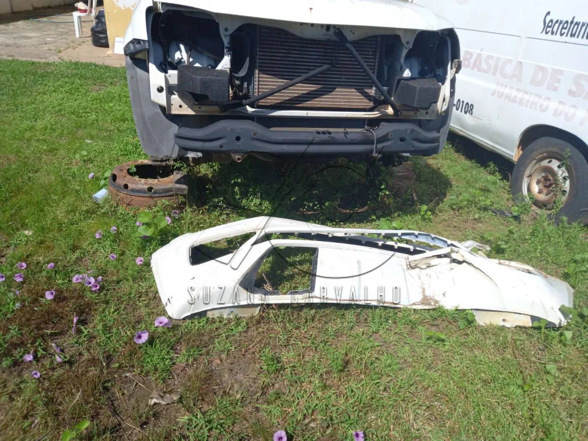 LOTE 012 - I/VW AMBULÂNCIA AMAROK