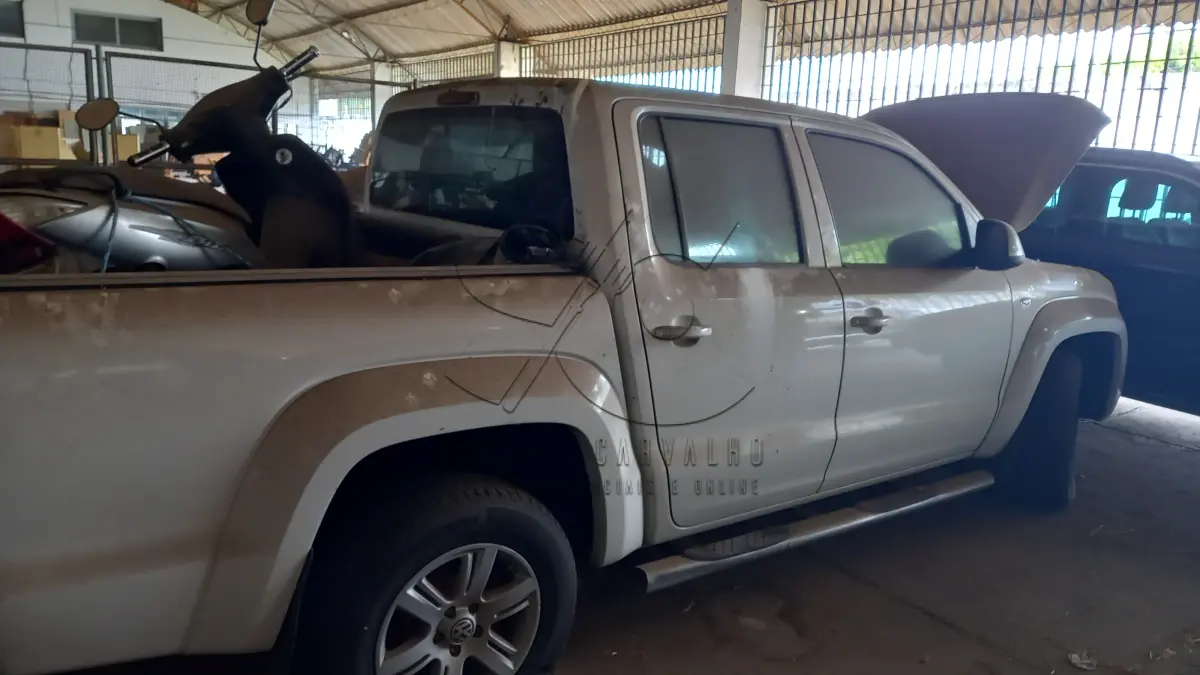 LOTE 003 - VW AMAROK CD 4X4 TREND