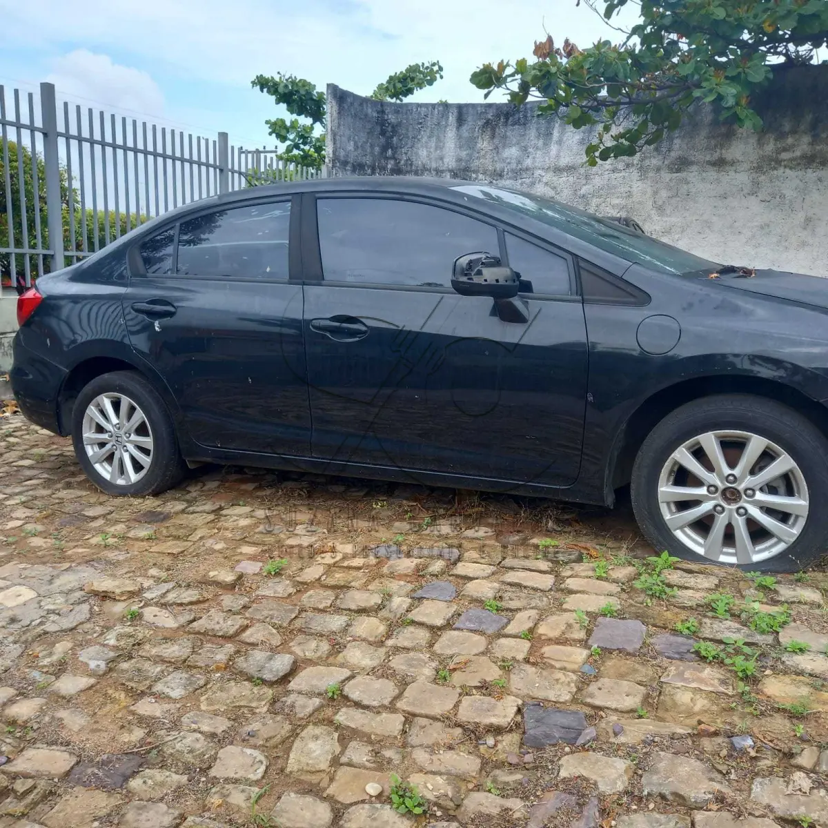 LOTE 001 - HONDA/CIVIC LXS