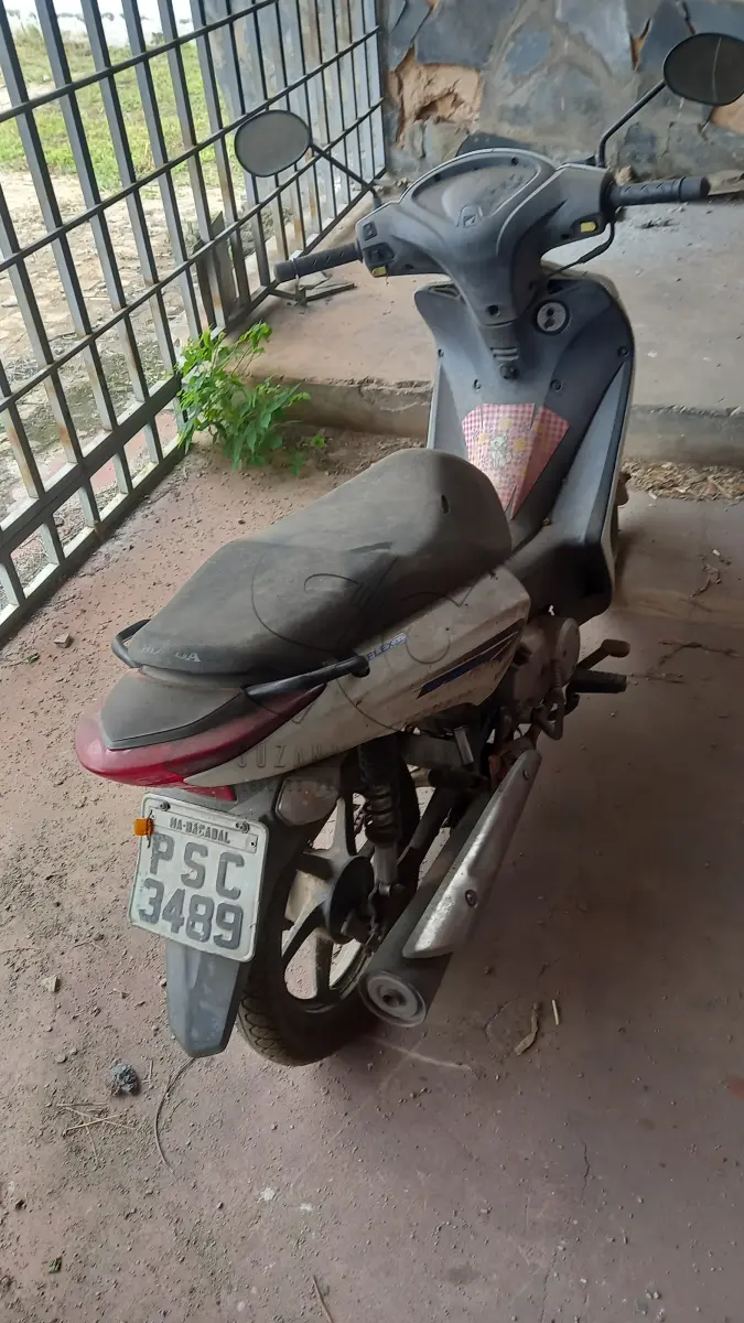 LOTE 001 - HONDA BIZ 125 EX