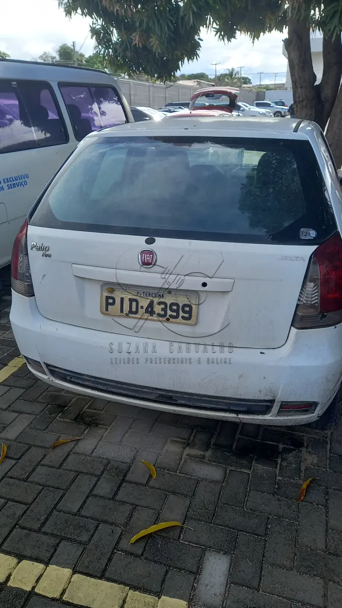 LOTE 006 - PÁLIO FIRE EM PARNAÍBA