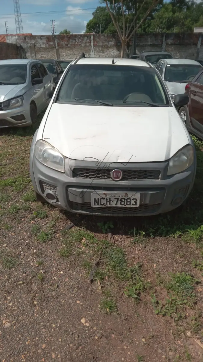 LOTE 002 - VEÍCULO FIAT EM FLORIANO/PI
