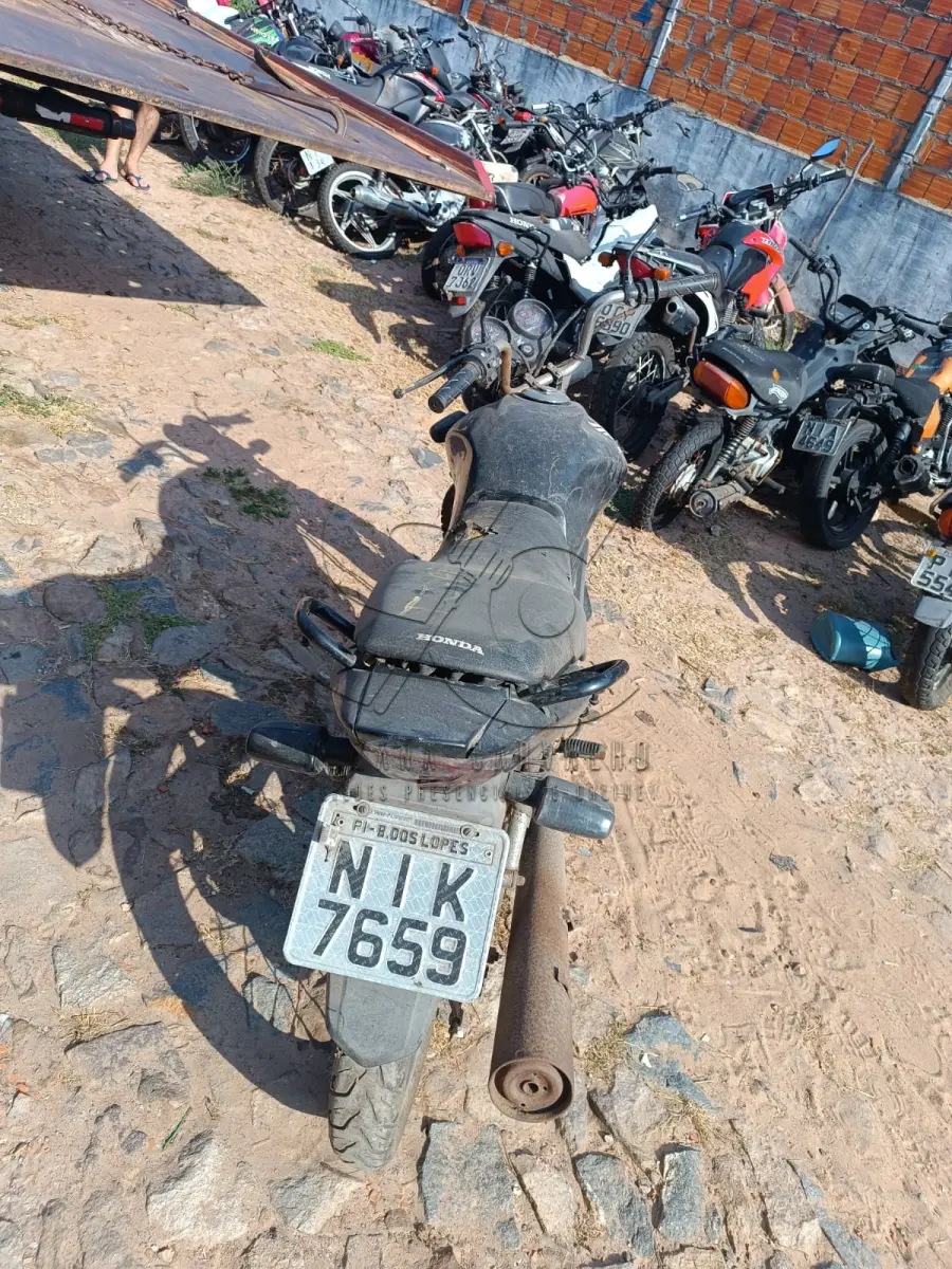 LOTE 001 - MOTO HONDA EM PARNAÍBA/PI