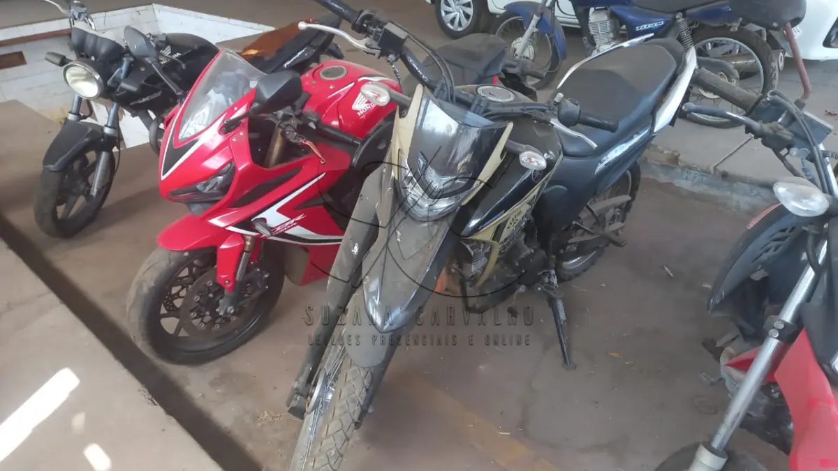 LOTE 005 - MOTO YAMAHA