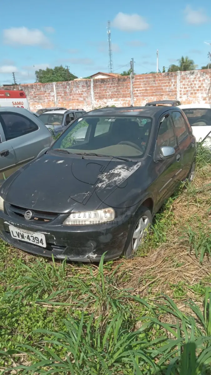 LOTE 002 - VEÍCULO GM  EM FLORIANO/PI