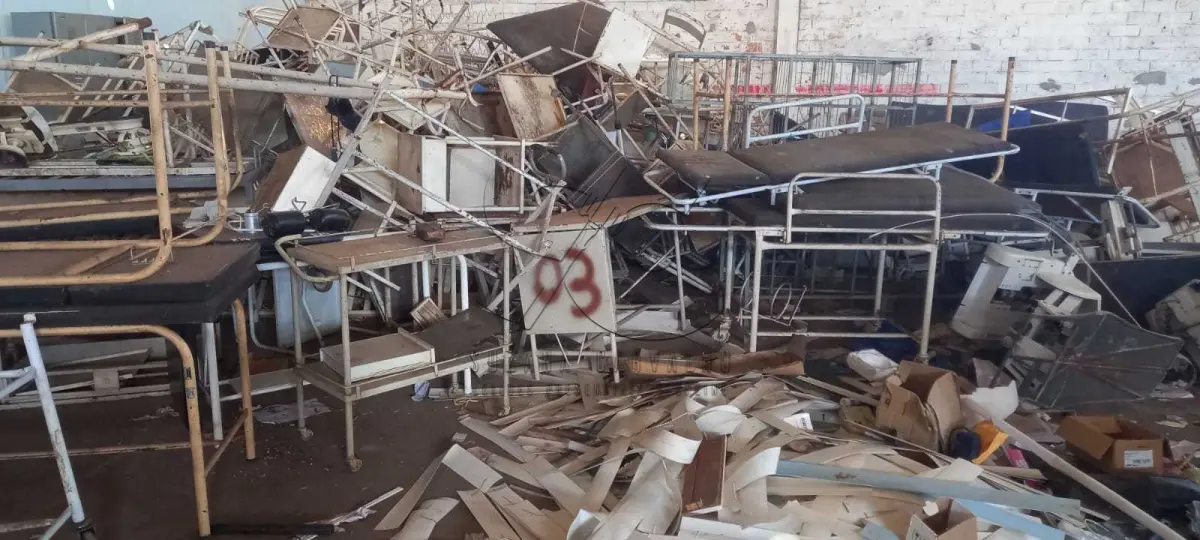 LOTE 003 - SUCATAS MATERIAL HOSPITALAR