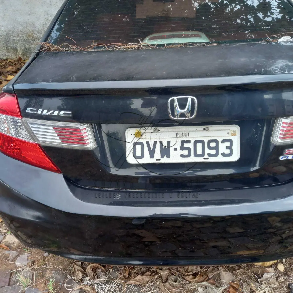 LOTE 004 - HONDA/CIVIC LXR