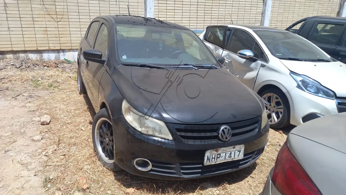 LOTE 004 - VEÍCULO VW