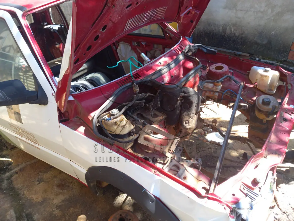 LOTE 010 - SUCATA FIAT UNO MILLE WAY