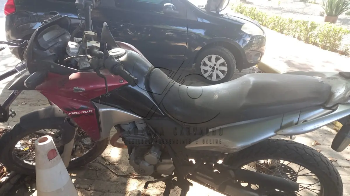 LOTE 005 - MOTO HONDA