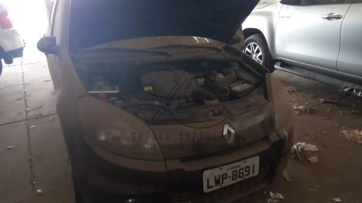 LOTE 001 - VEÍCULO RENAULT SANDERO