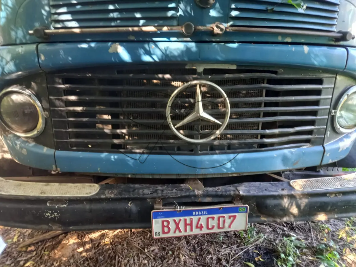 LOTE 003 - VEÍCULO M. BENZ