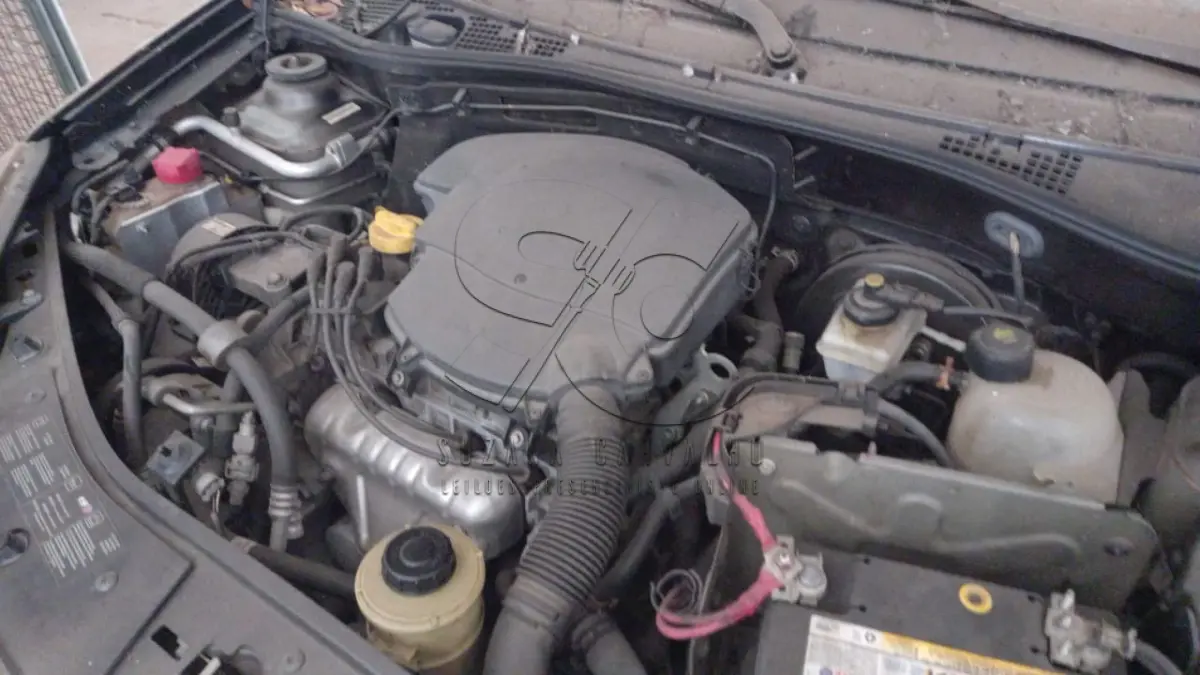 LOTE 001 - VEÍCULO RENAULT SANDERO