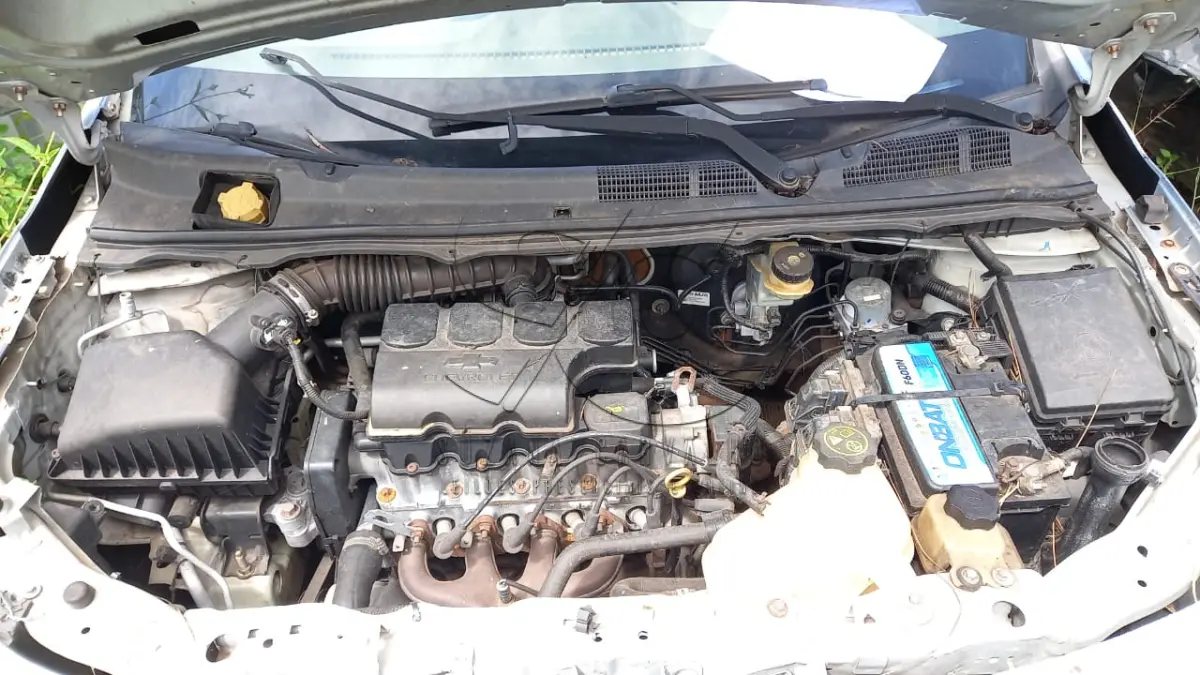 LOTE 009 - VEÍCULO VW