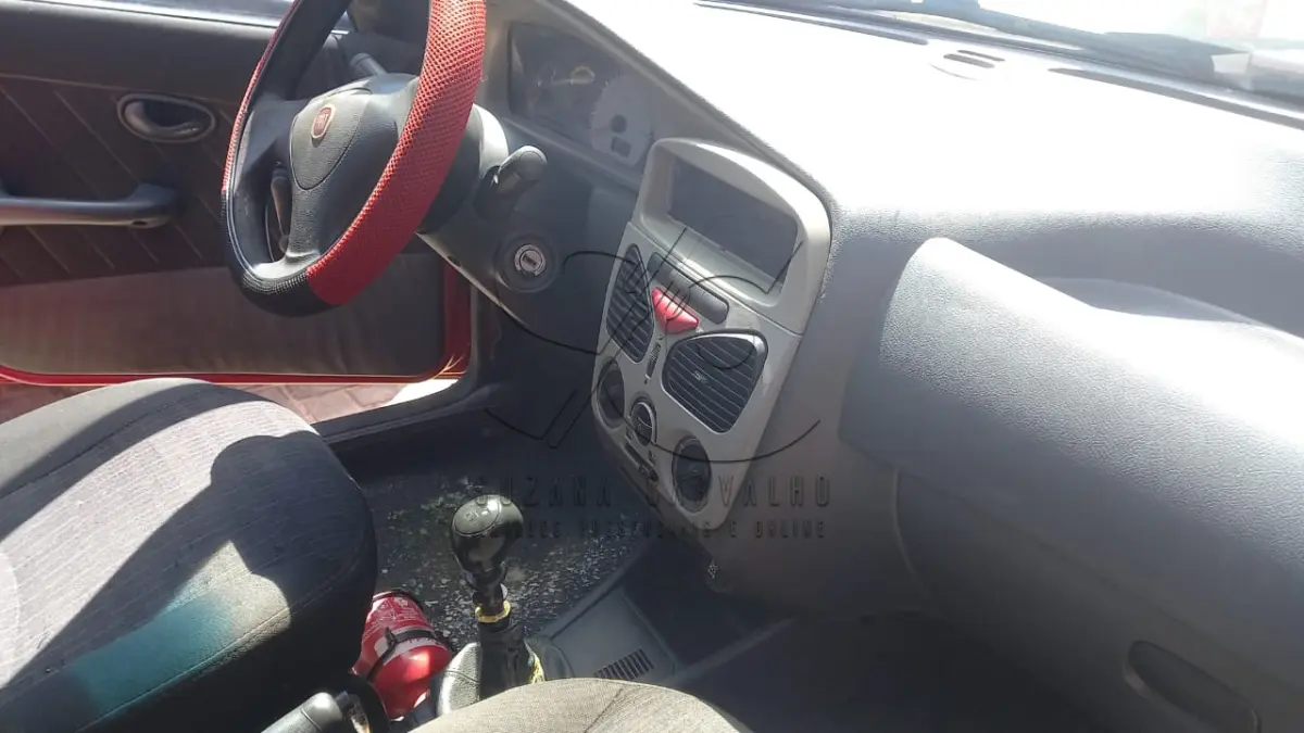 LOTE 001 - VEÍCULO FIAT EM PARNAÍBA/PI