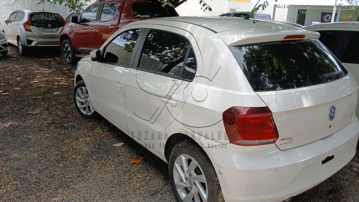 LOTE 006 - VEÍCULO VW