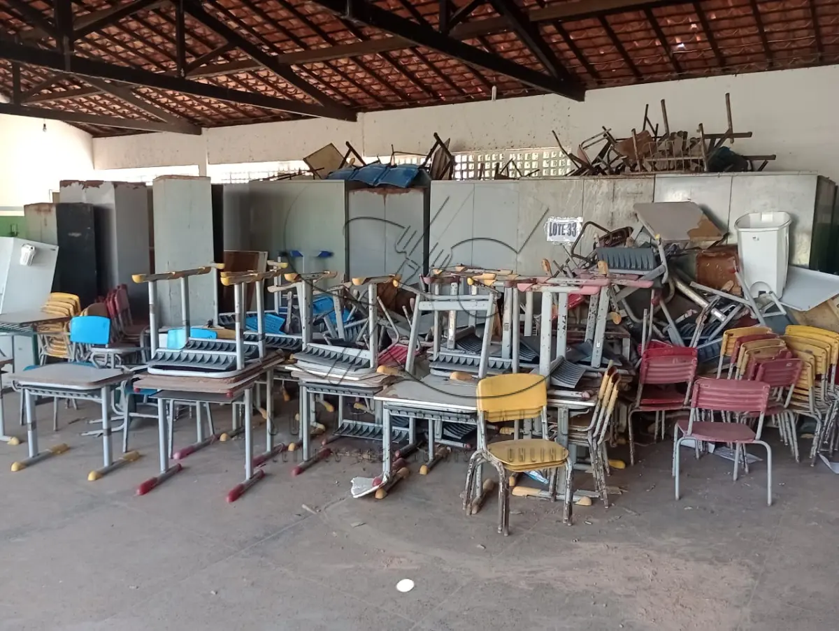 LOTE 033 - MATERIAIS DIVERSOS