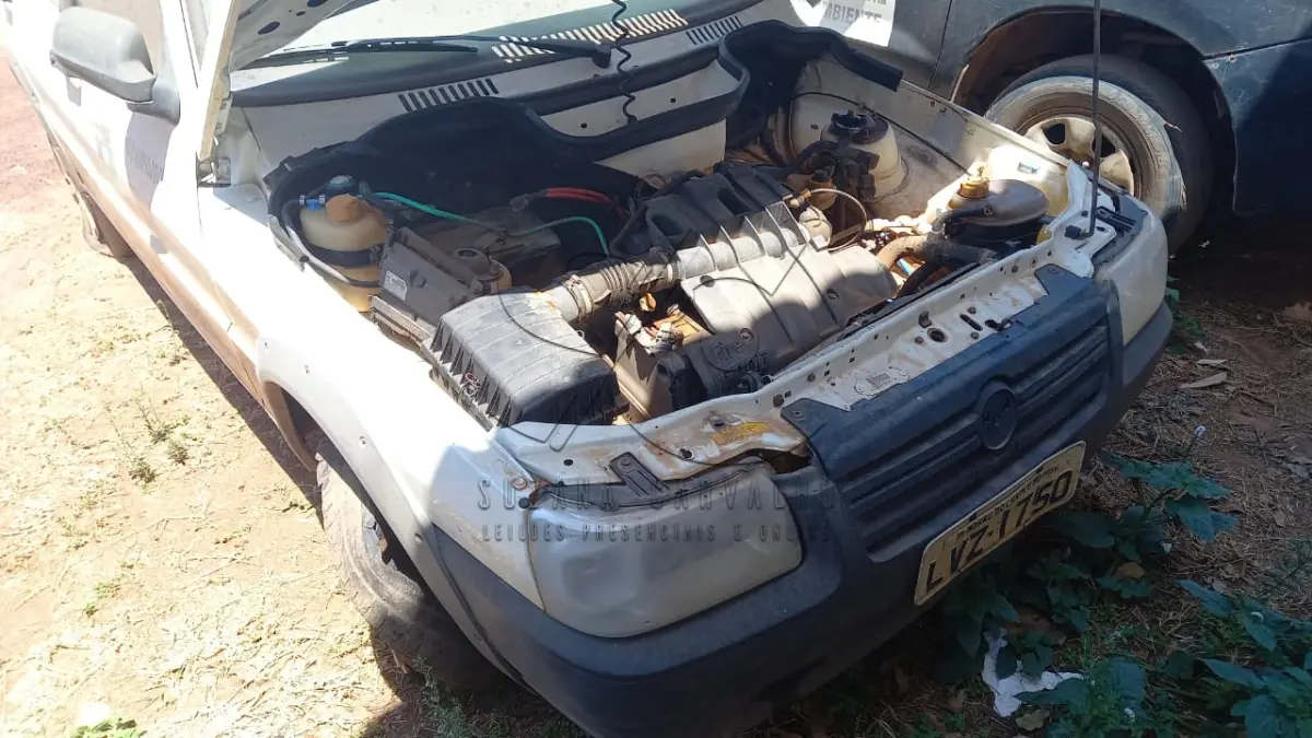 LOTE 009 - FIAT UNO