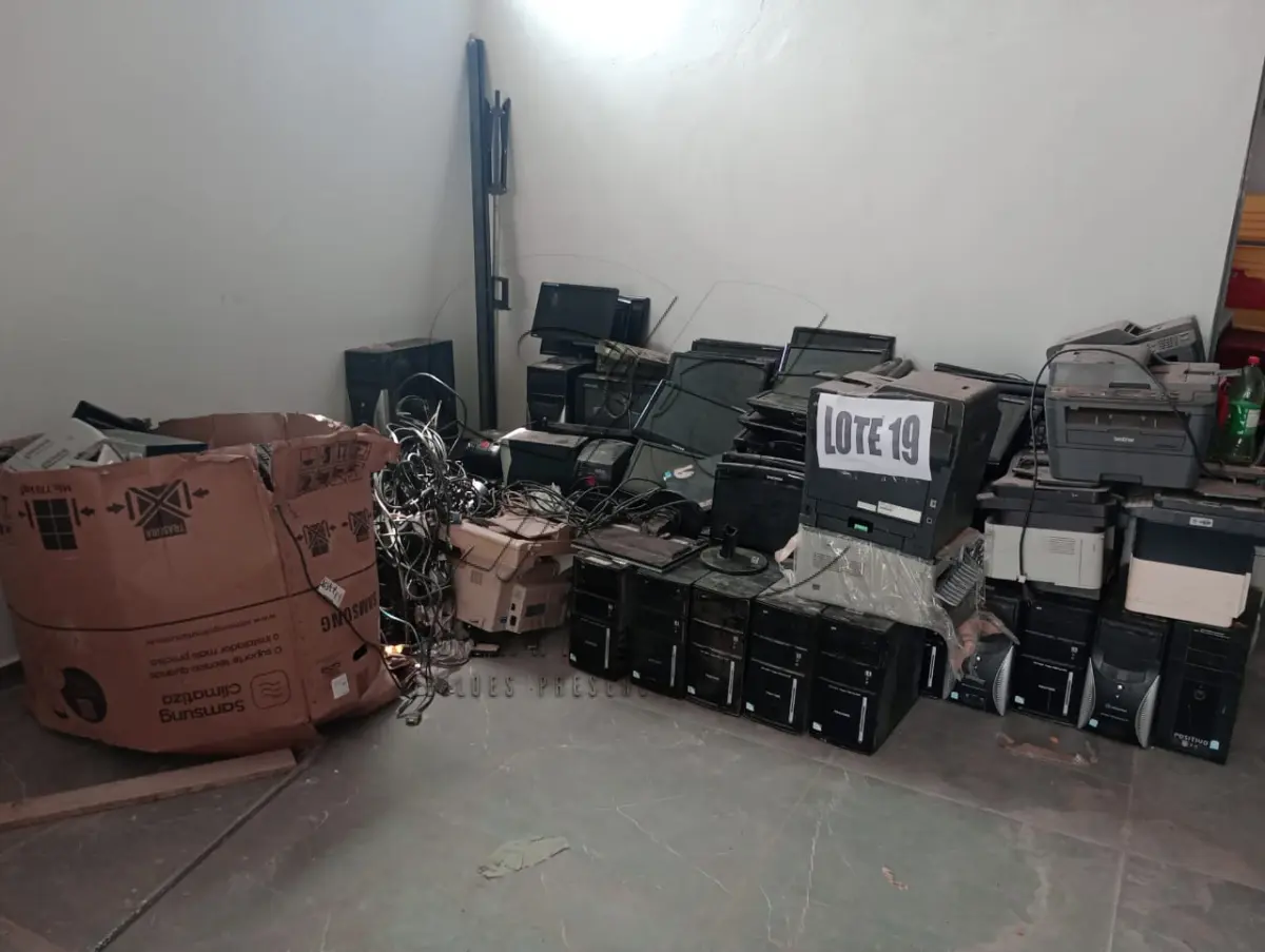 LOTE 019 - MATERIAIS DIVERSOS