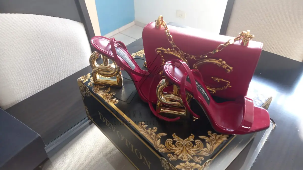 LOTE 001 - BOLSA/SANDÁLIA D&GABBANAORIGINAIS